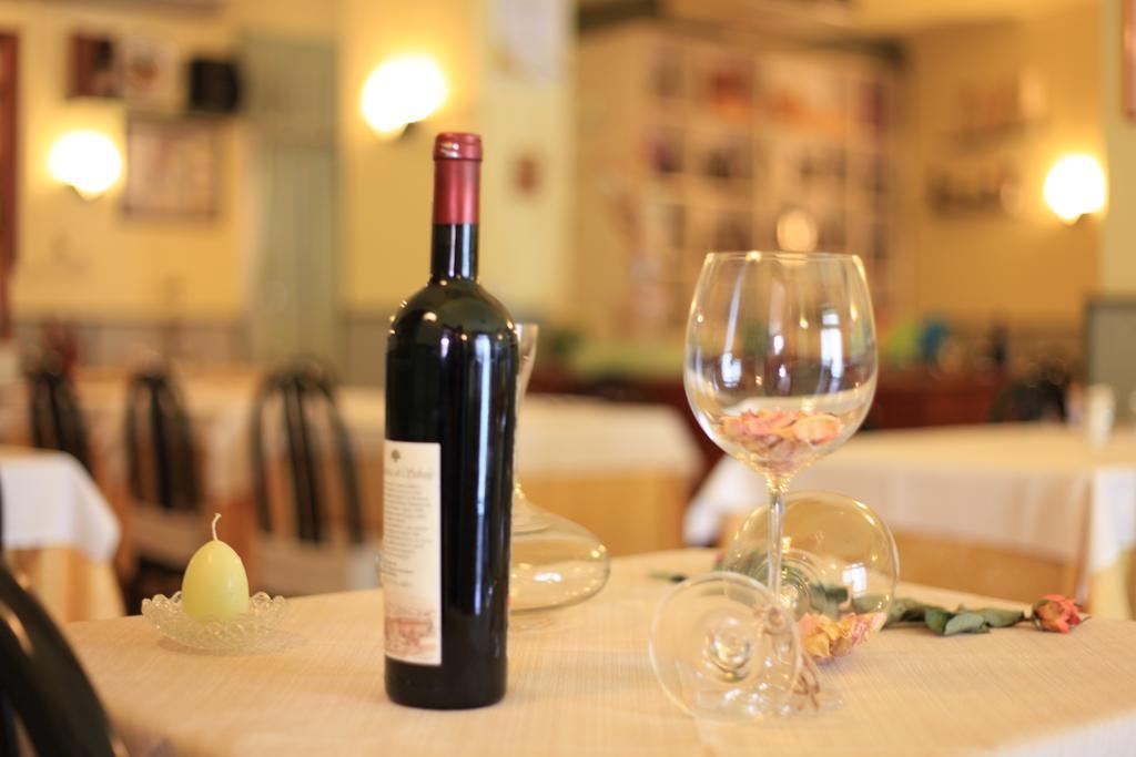 Albergo Il Cochino Montale  Ngoại thất bức ảnh