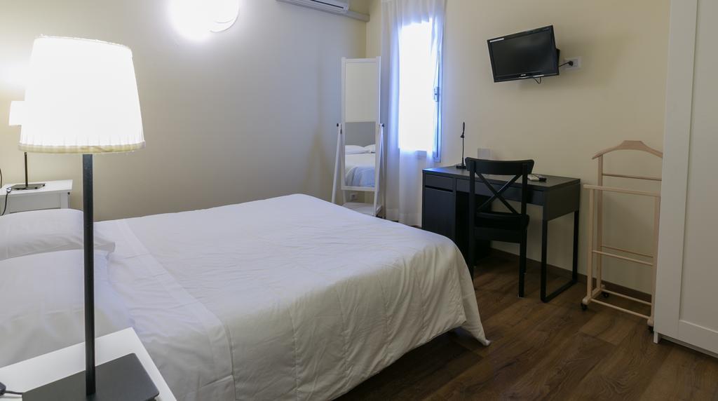 Albergo Il Cochino Montale  Ngoại thất bức ảnh