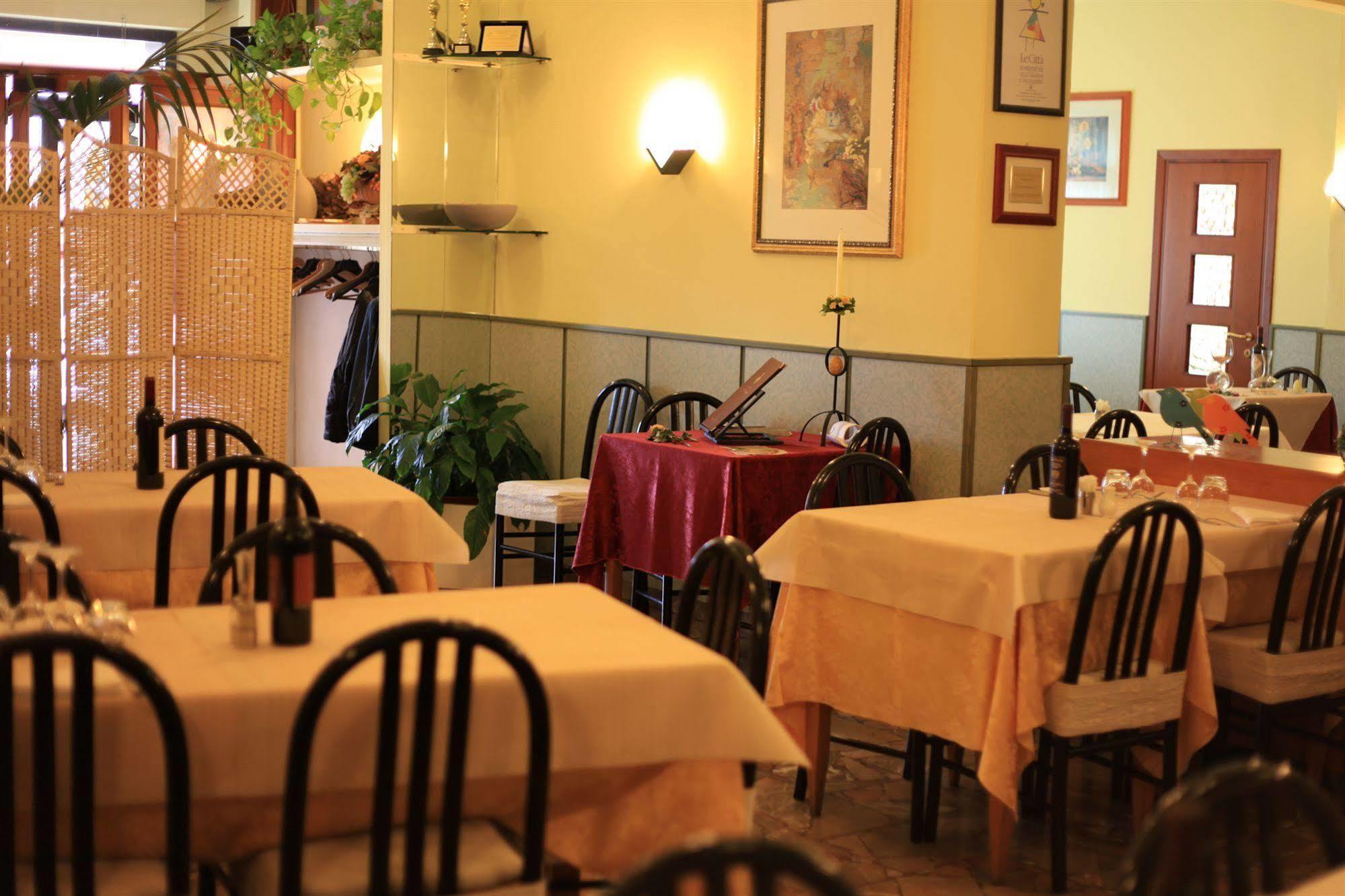 Albergo Il Cochino Montale  Ngoại thất bức ảnh